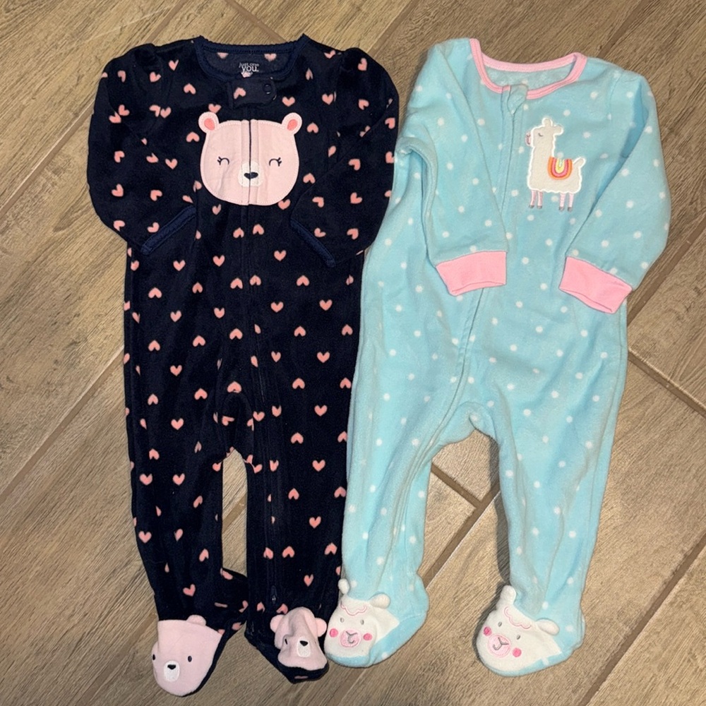 Bundle of 2 Fleece Footed Sleepers